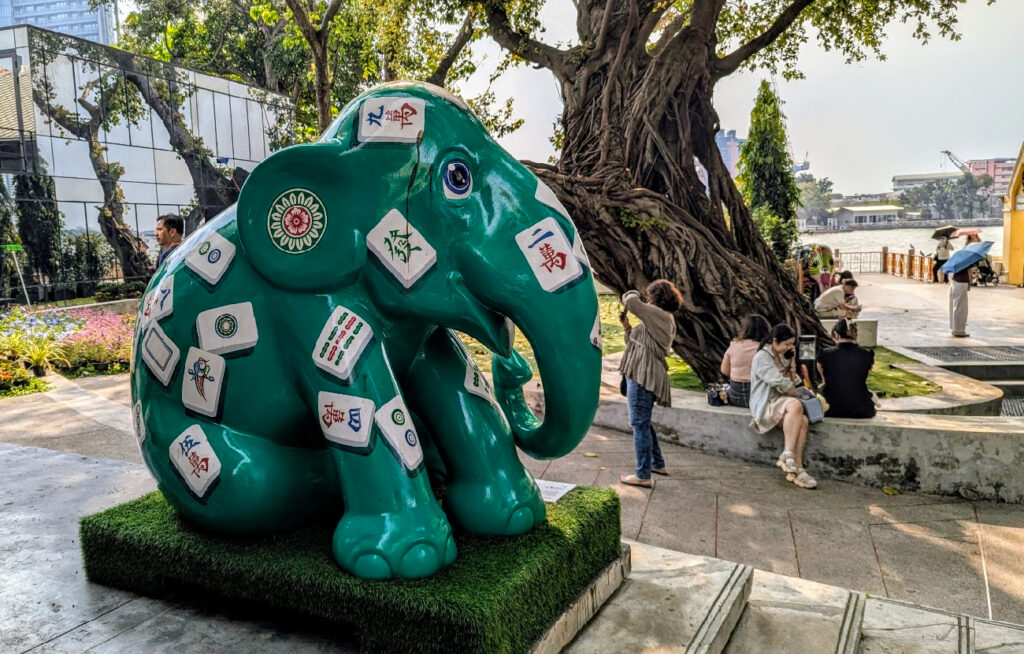Elephant Parade Bangkok, Green Elephant decorated with Mahjong bricks